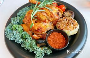 Crispy Roast Qingyuan Chicken