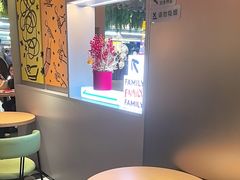 -菲滋意式餐厅(临平万达店)