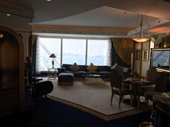 -迪拜帆船酒店海底餐厅