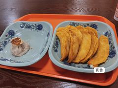 -老新隆牛肉锅贴(新街口店)