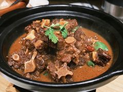 红焖牛尾-董厨煨汤馆(车站路店)