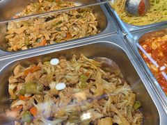 -中东大市场美食城