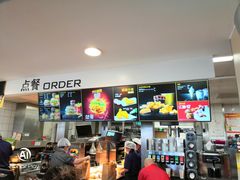 -麦当劳(军博店)