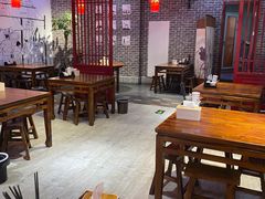 大堂-76人老烩面(龙湖泰山路店)
