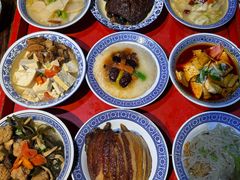 -蓝田九大碗民俗食府(蓝田店)