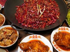 -萍姐火锅·公路夜市(武汉首店)