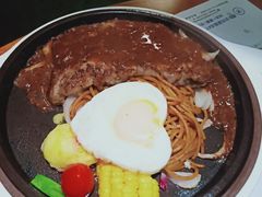 -绿茵阁西餐厅(中央广场店)