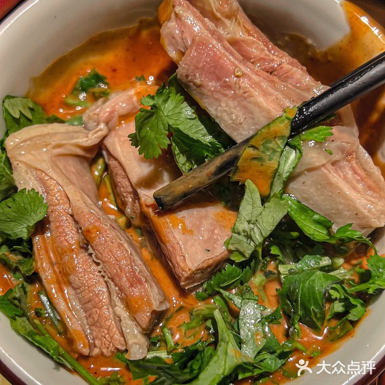 在上海就能吃到泉州排队王羊肉炉！