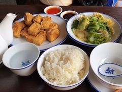 -咸亨酒店•非遗绍兴菜•中华老字号(堂吃餐厅)