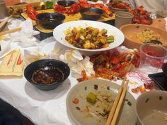 -肥肥虾庄·金牌油焖大虾(汉口城市广场店)