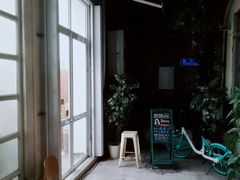 -玫瑰咖啡(中山六路店)