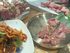 -青瓦餐厅·生鱼片·韩园烤肉(西塔店)