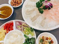 -官塘陈记鱼生·潮汕砂锅粥·牛肉火锅(潮枫路总店)