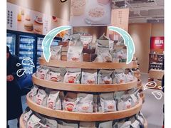 -七鲜超市(瑞虹天地太阳宫店)