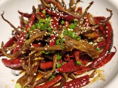 -曼听小寨海鲜烧烤·大连辣炒大王(盖州街店)