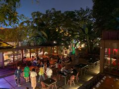 -拾光音乐餐酒吧(告庄星光夜市店)