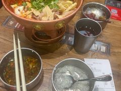 -成都你六姐·牛肉冒菜(城市集市合生汇店)