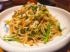 笨豆芽炒粉-95号酱骨·一块豆腐(展春园西路店)
