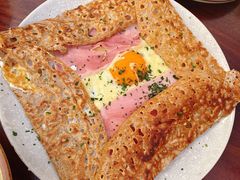 火腿芝士鸡蛋可丽饼-RAC BAR(安福路店)