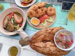 -卷心菜和避孕套餐厅(Pattaya)