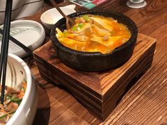 -云海肴·汽锅鸡·云南菜(美罗城店)