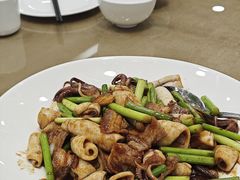 -良友·海鲜青岛菜·海肠捞饭(五四广场店)
