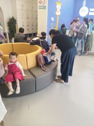 -爱陪伴尊享月子中心(国际店)