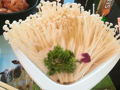 金针磨-千纸鹤嫩汁烤肉(学府店)