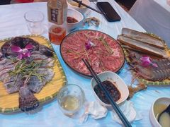 -鲜入围煮花胶鸡海鲜火锅