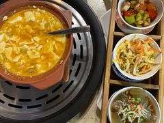 -船梆煮•蒸汽海鲜·炉火烤肉(五四广场店)