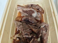-笔架山食堂