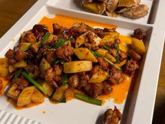 -隔壁老王·家常云南菜(花巷店)