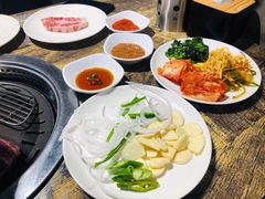 辣白菜-33韩式自助烧烤(环城南路店)