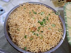 -红旗山庄(圭峰山店)