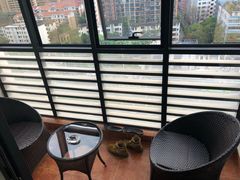 -永恒朗悦酒店(广西大学地铁站大学东路万达广场店)