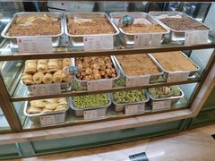 -上海哈尔滨食品厂(环球港店)