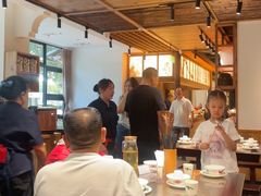-六合居·明厨亮灶餐厅(成双大道店)