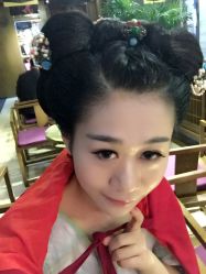 -盘子女人坊生日照·摄影馆(华强店)