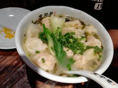 鲜虾抄手-张氏宽窄巷成都菜(澳德乐店)