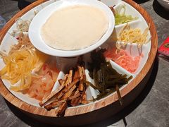 -怪噜范·老贵阳街头名小吃(世纪金源旗舰店)