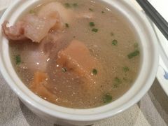 野莲藕排骨汤-简小舍·民间手艺菜(武昌江滩店)