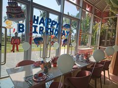 -水桶王国主题餐厅·聚会·生日派对·亲子活动·家庭套餐(亚龙湾希尔顿店)