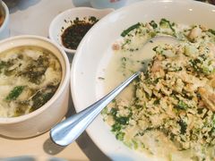 -乔家小院•非遗驴肉•本地小海鲜(滨河路店)