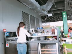 -Pizza Express(机场T1店)