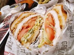 -The Habit Burger Grill 哈比特汉堡(复兴soho店)