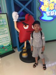 -LuckyStar幸运星家庭娱乐中心(东莞国贸店)