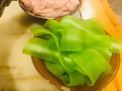 -黄潇洒老火锅(九眼桥宏济巷店)