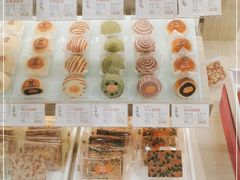 -唐饼家(虹桥高铁站店)