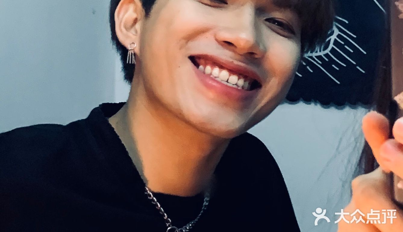 江南村燕燕美发店的男托尼yyds啊！！！！