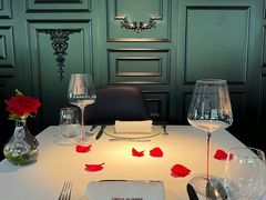 -弦月窗LUNETTE BY AMANDA(复兴路店)